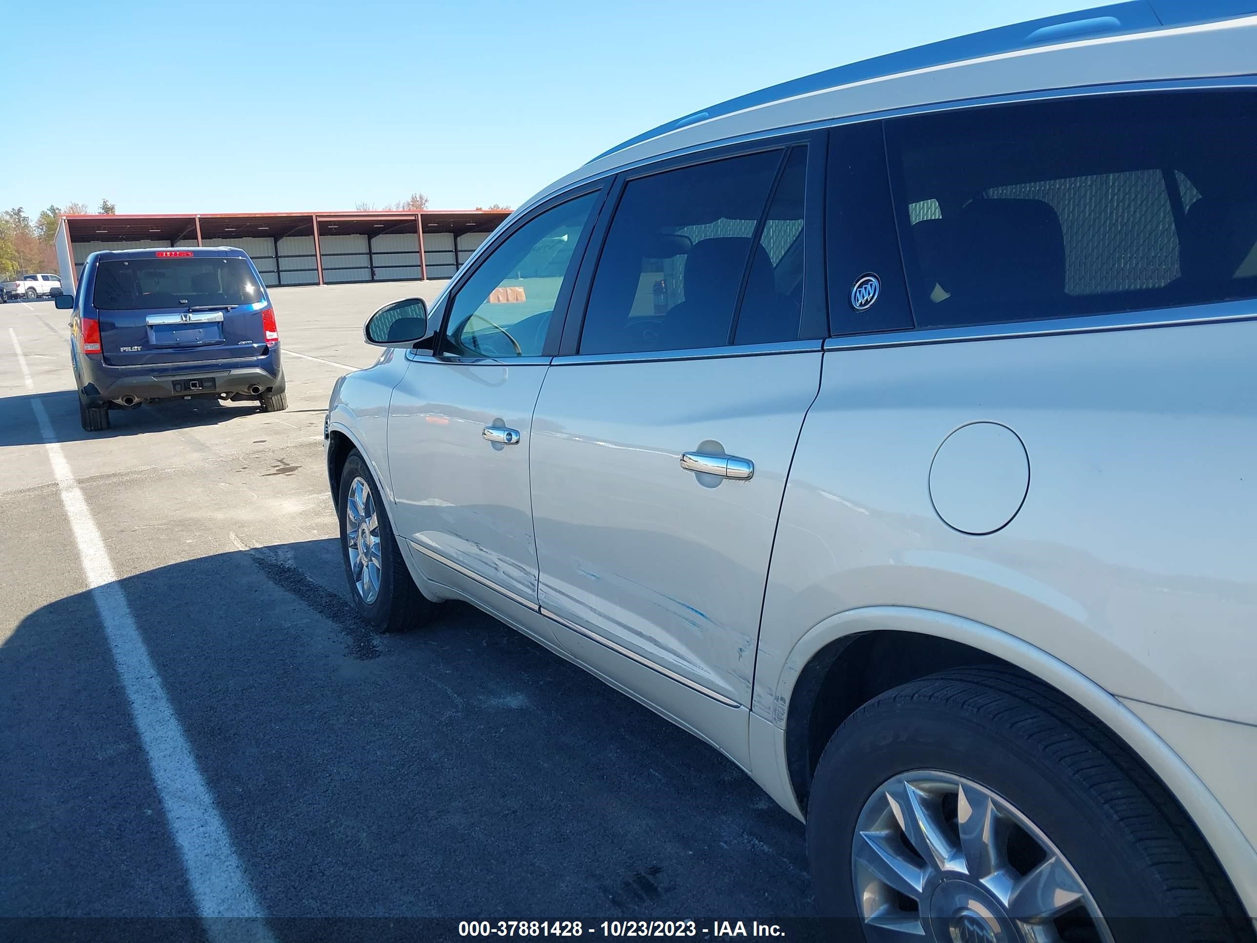 Photo 5 VIN: 5GAKVBKD9FJ156483 - BUICK ENCLAVE 