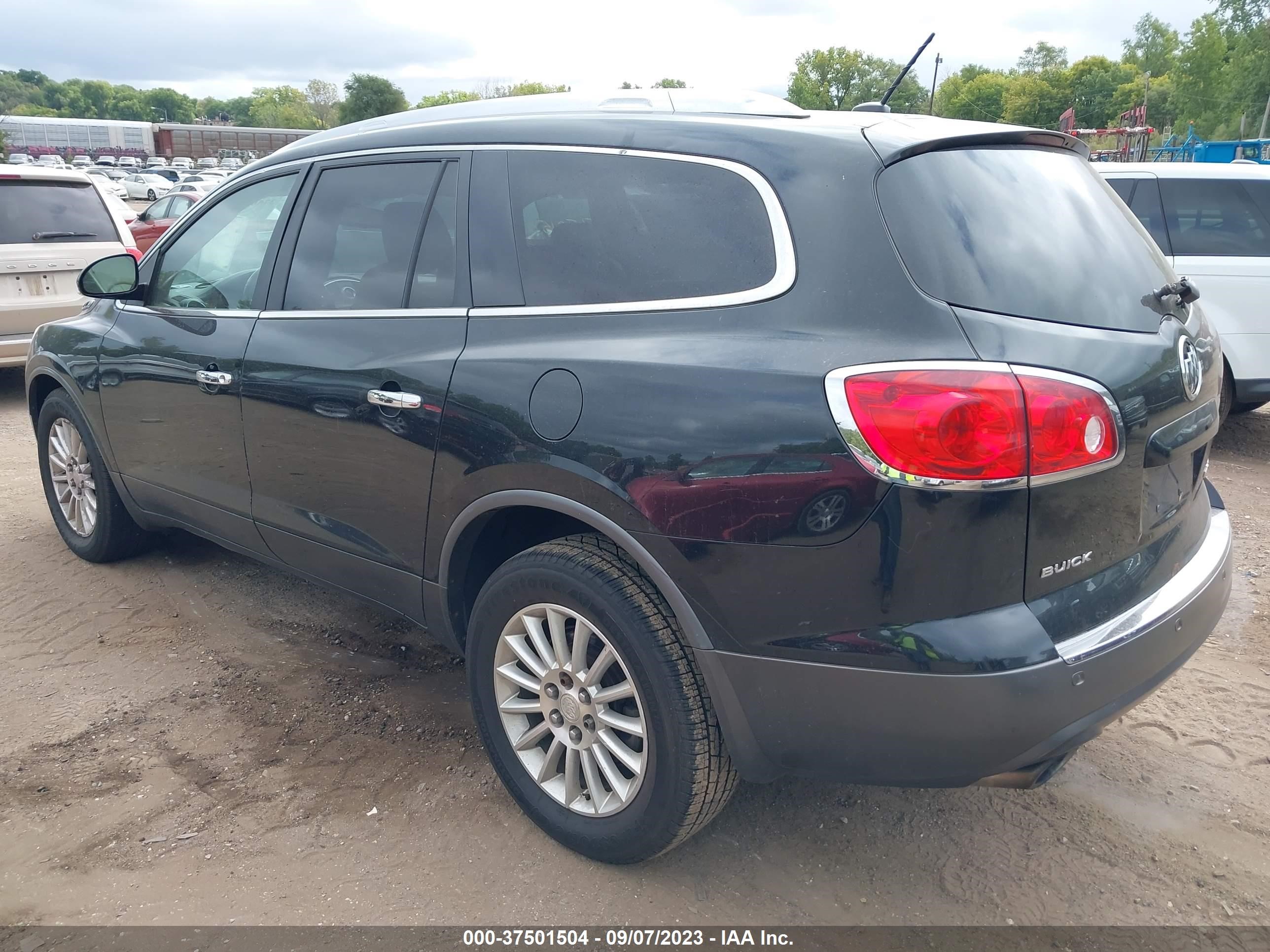 Photo 2 VIN: 5GAKVCED7CJ107683 - BUICK ENCLAVE 