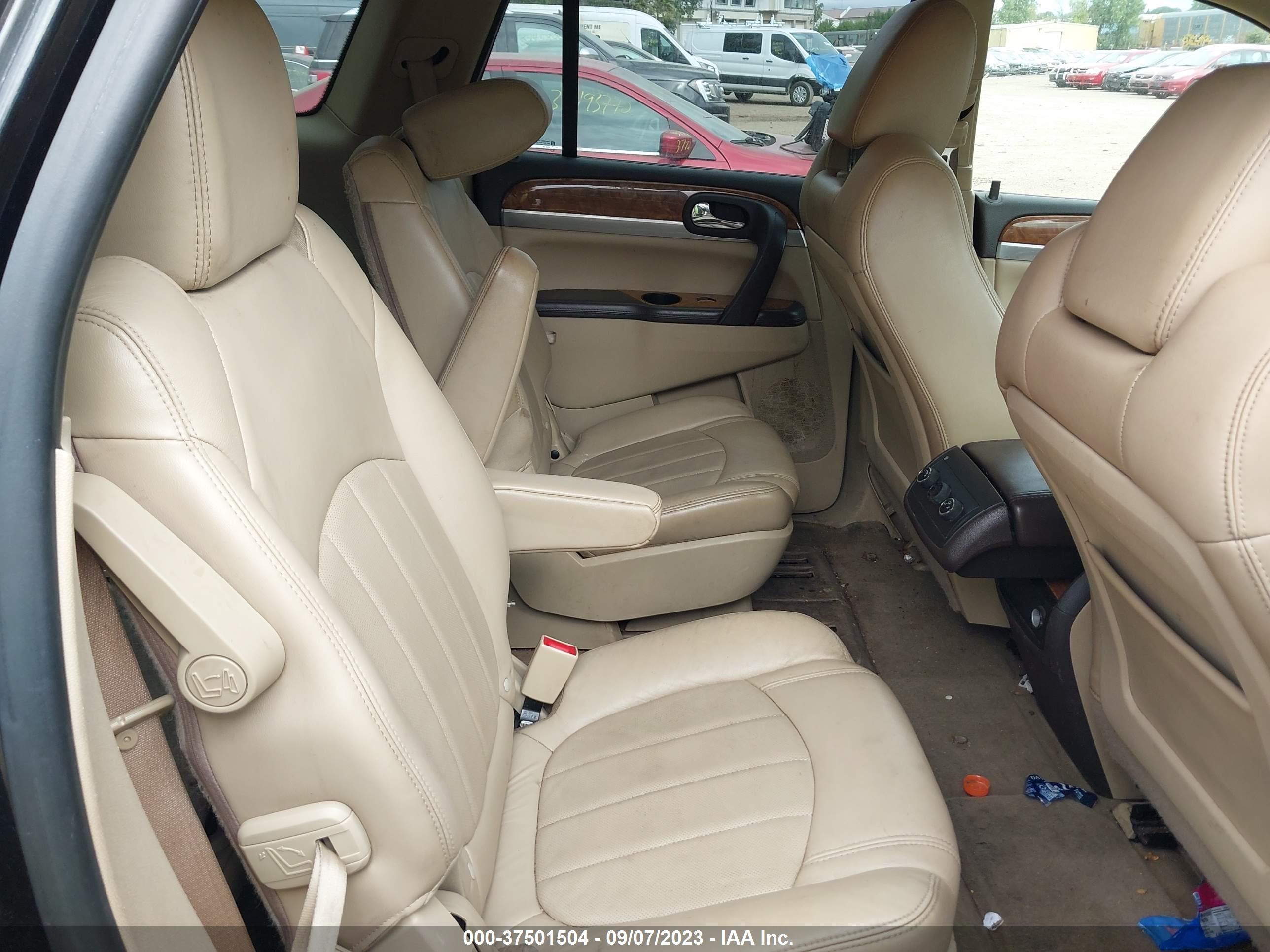 Photo 7 VIN: 5GAKVCED7CJ107683 - BUICK ENCLAVE 