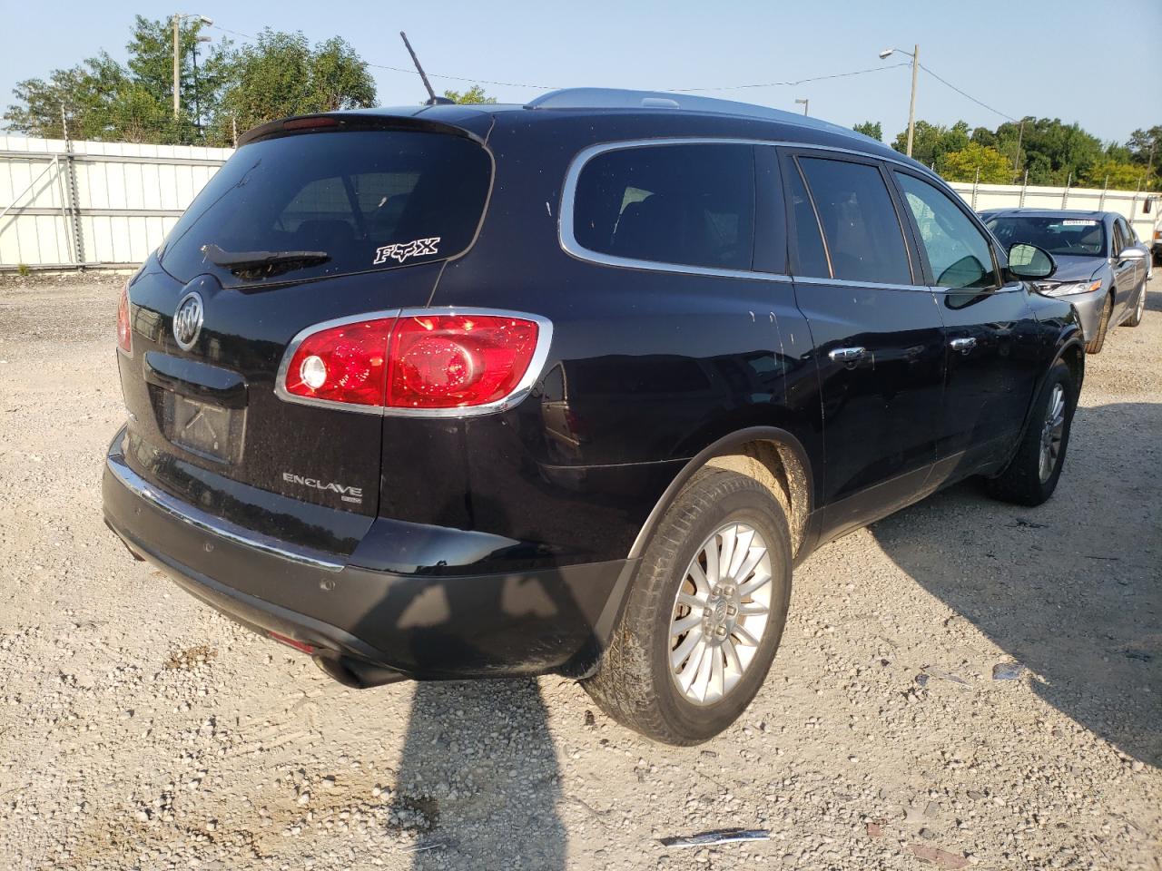 Photo 2 VIN: 5GAKVCED7CJ327731 - BUICK ENCLAVE 