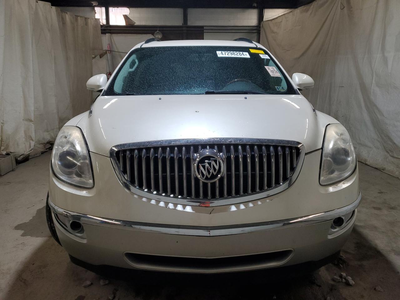 Photo 4 VIN: 5GAKVCED8CJ172204 - BUICK ENCLAVE 