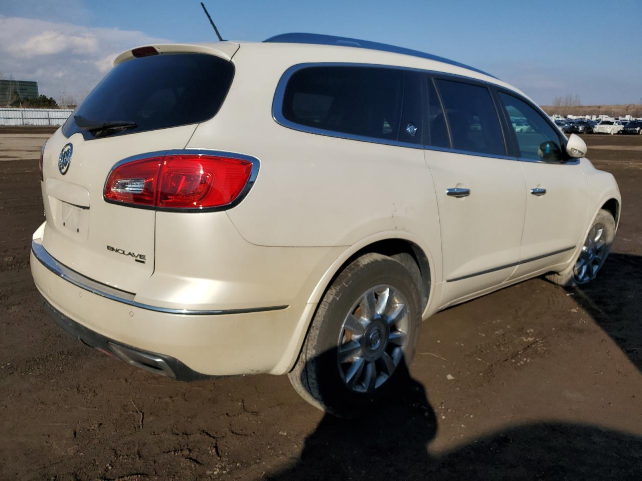 Photo 2 VIN: 5GAKVCKD5FJ205975 - BUICK ENCLAVE 