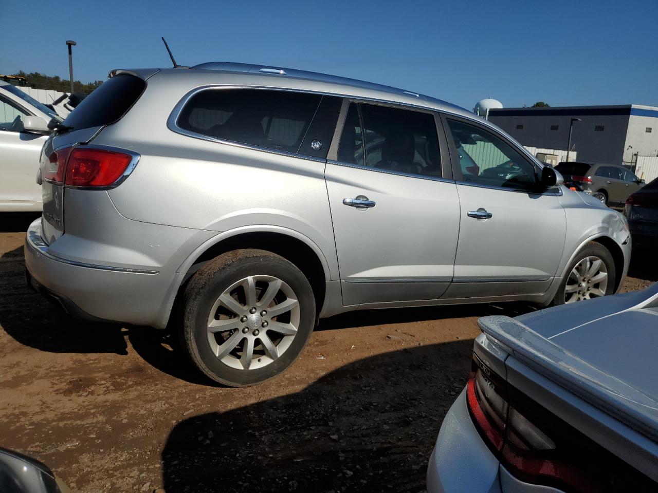 Photo 2 VIN: 5GAKVCKD5GJ315801 - BUICK ENCLAVE 