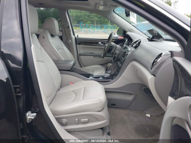 Photo 4 VIN: 5GAKVCKDXHJ168795 - BUICK ENCLAVE 