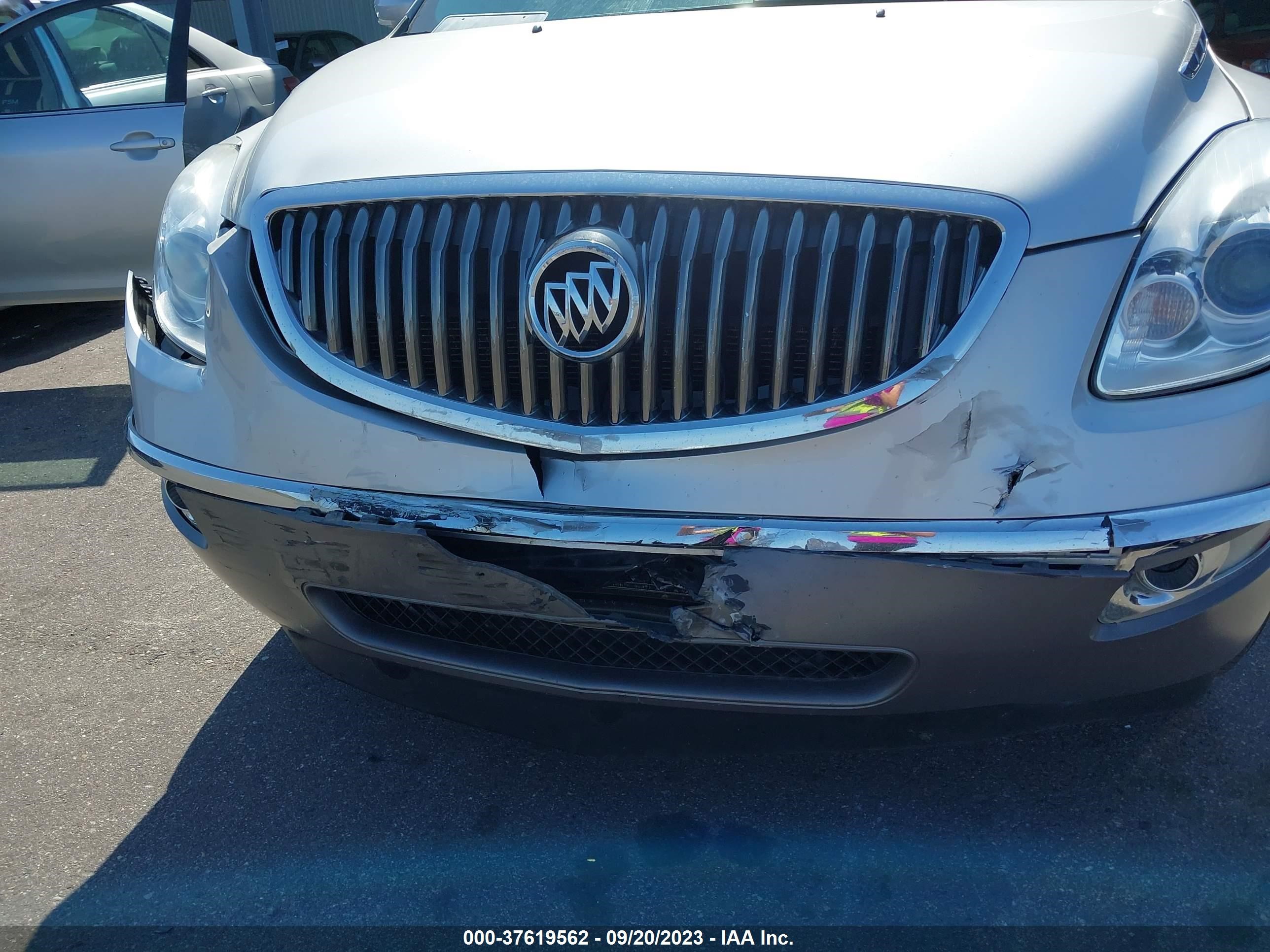 Photo 11 VIN: 5GAKVDED1CJ324488 - BUICK ENCLAVE 