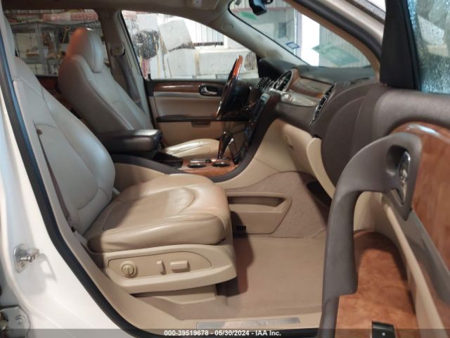 Photo 4 VIN: 5GALRBED0AJ135048 - BUICK ENCLAVE 