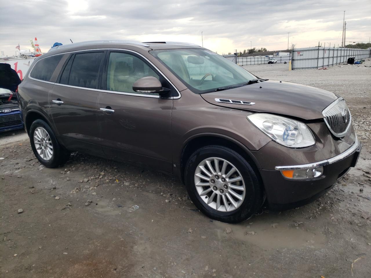 Photo 3 VIN: 5GALRBED2AJ103847 - BUICK ENCLAVE 