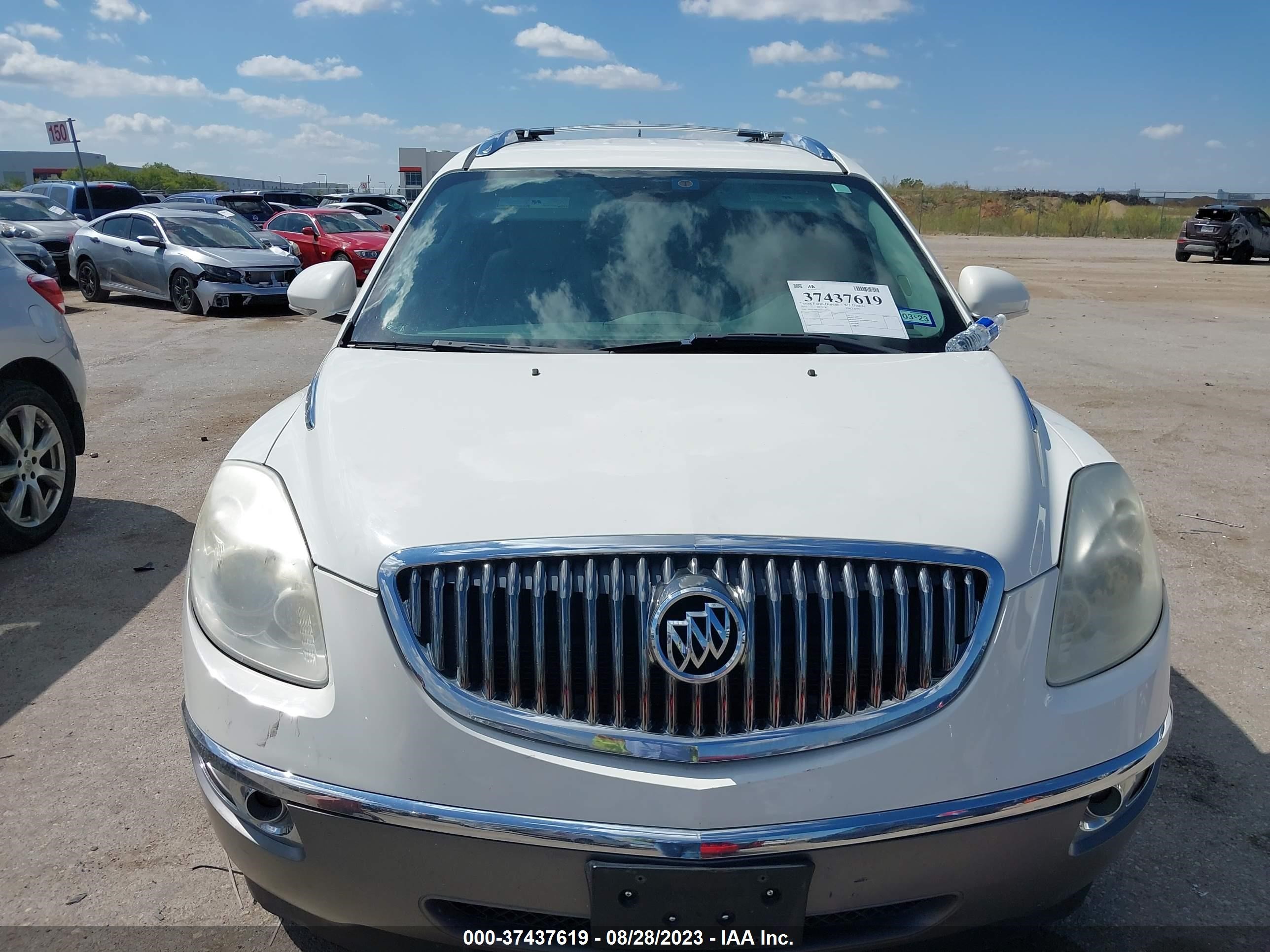 Photo 5 VIN: 5GALRBED2AJ165703 - BUICK ENCLAVE 