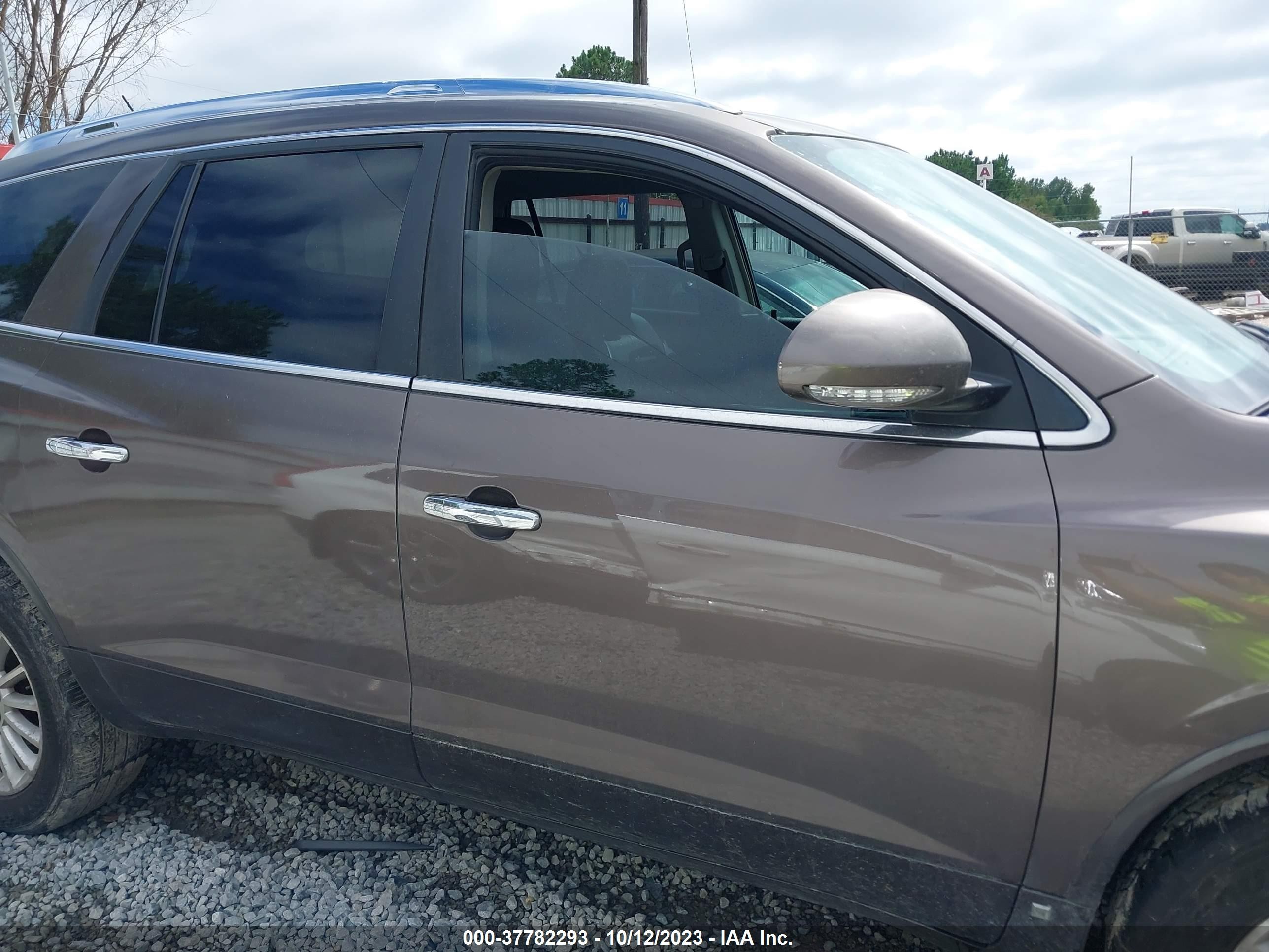 Photo 12 VIN: 5GALRBED7AJ163624 - BUICK ENCLAVE 