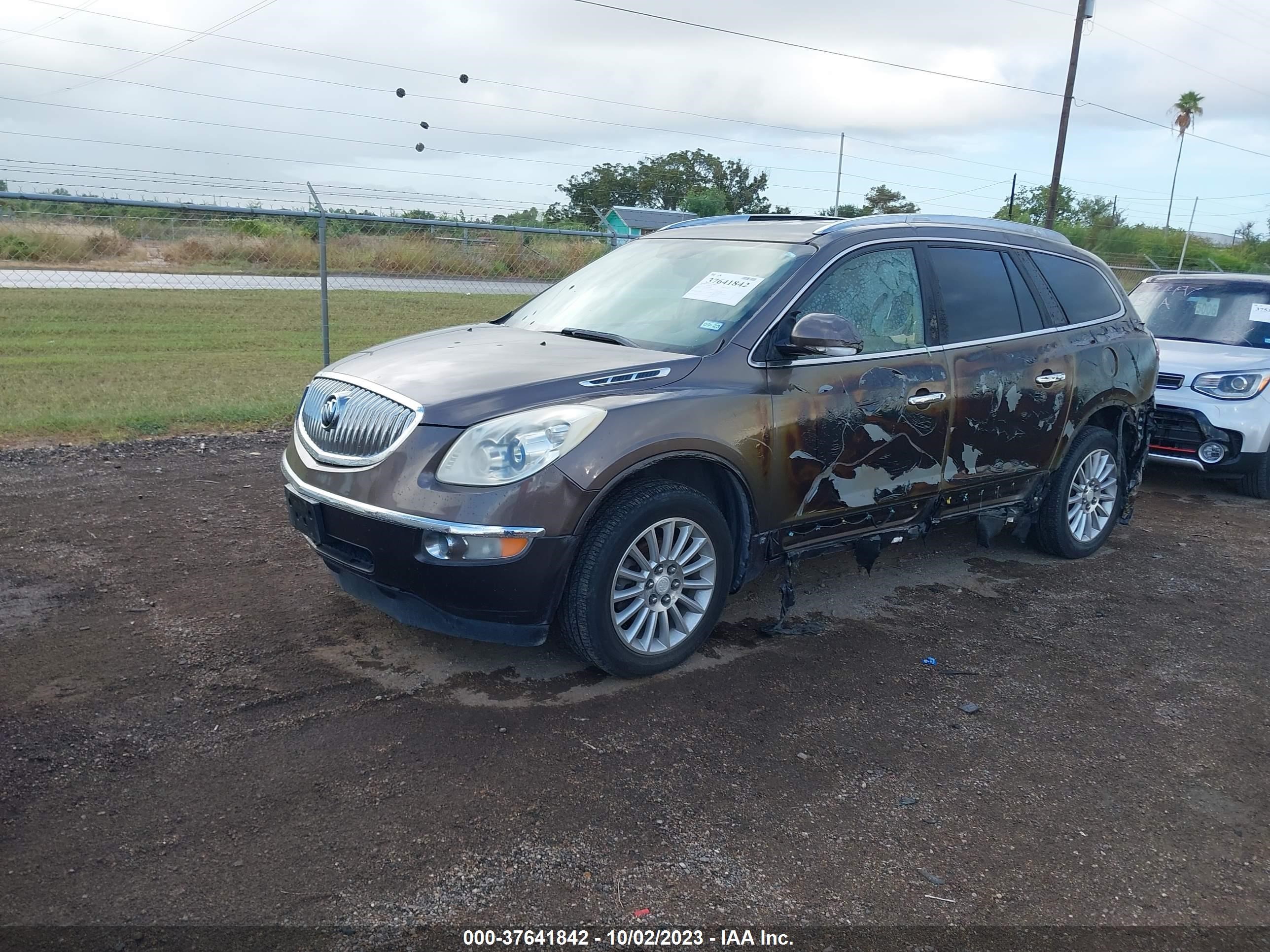 Photo 1 VIN: 5GALRBED9AJ164998 - BUICK ENCLAVE 