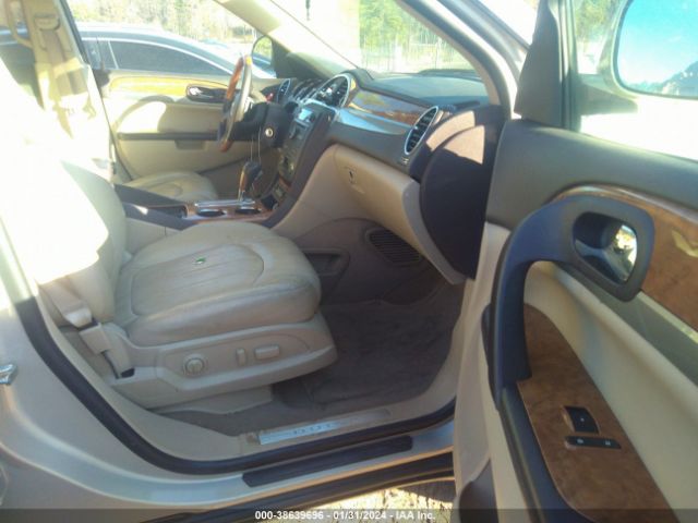 Photo 4 VIN: 5GALRBEDXAJ256671 - BUICK ENCLAVE 