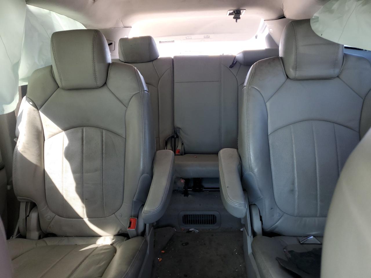 Photo 9 VIN: 5GALVCED6AJ147190 - BUICK ENCLAVE 