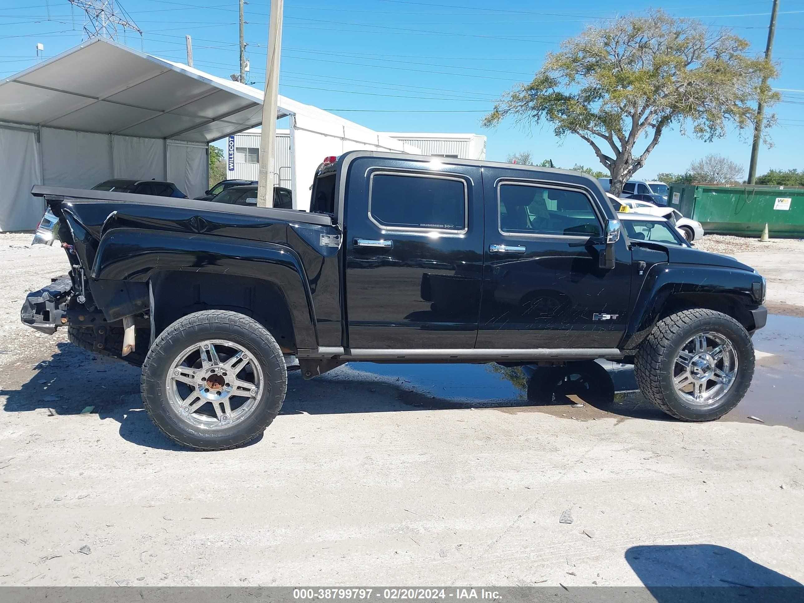 Photo 12 VIN: 5GNEN13EX98126224 - HUMMER NULL 