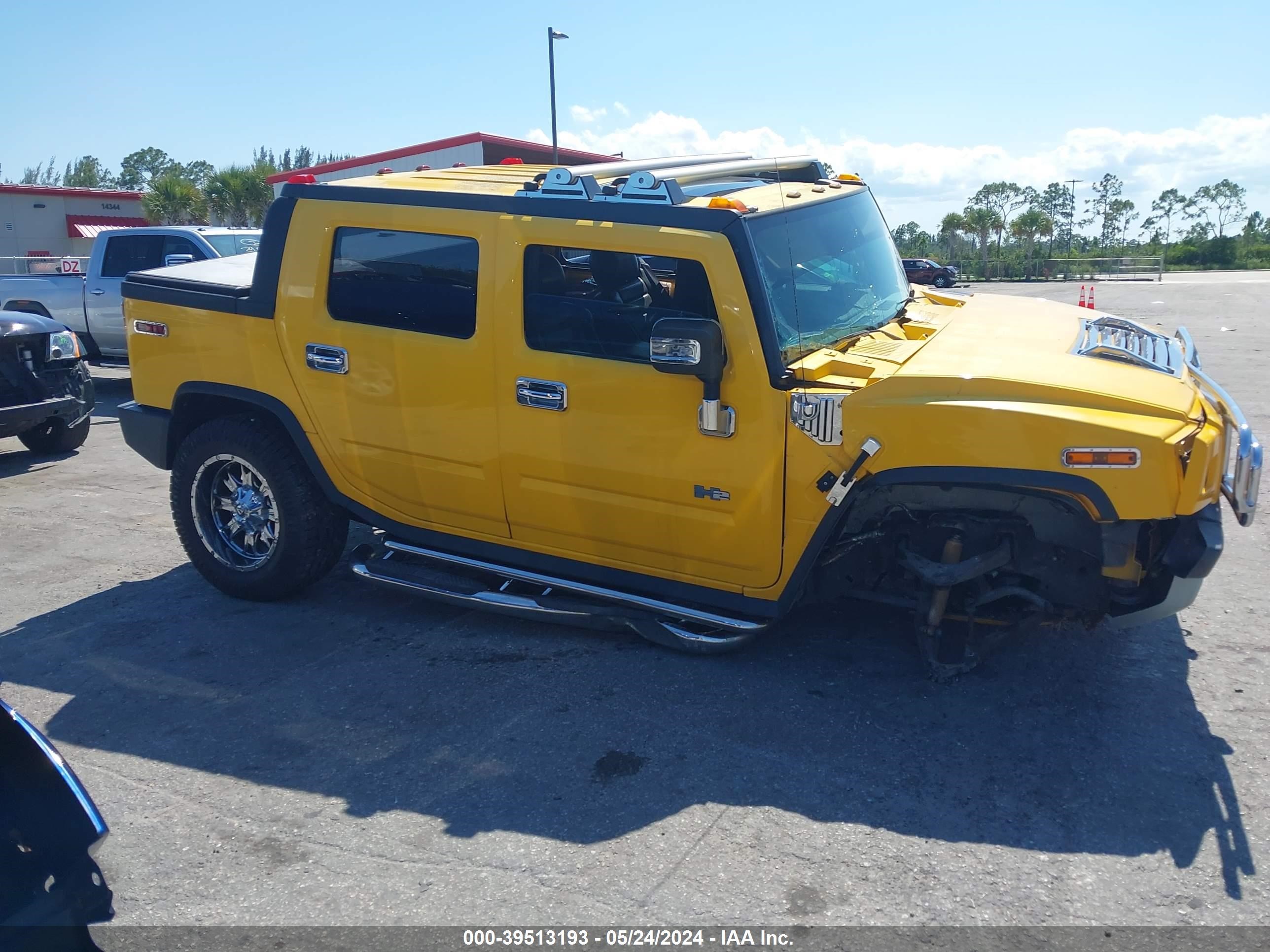 Photo 12 VIN: 5GRGN22U06H105562 - HUMMER NULL 