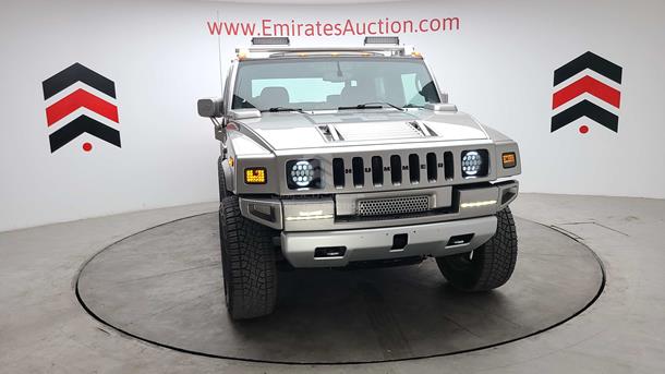 Photo 1 VIN: 5GRGN22U15H104547 - HUMMER H2 