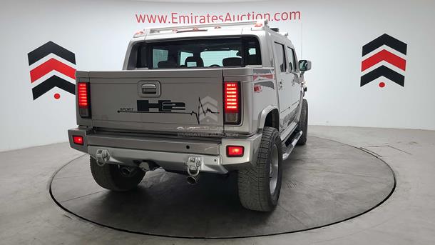 Photo 12 VIN: 5GRGN22U15H104547 - HUMMER H2 