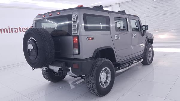 Photo 8 VIN: 5GRGN23219H100761 - HUMMER H2 