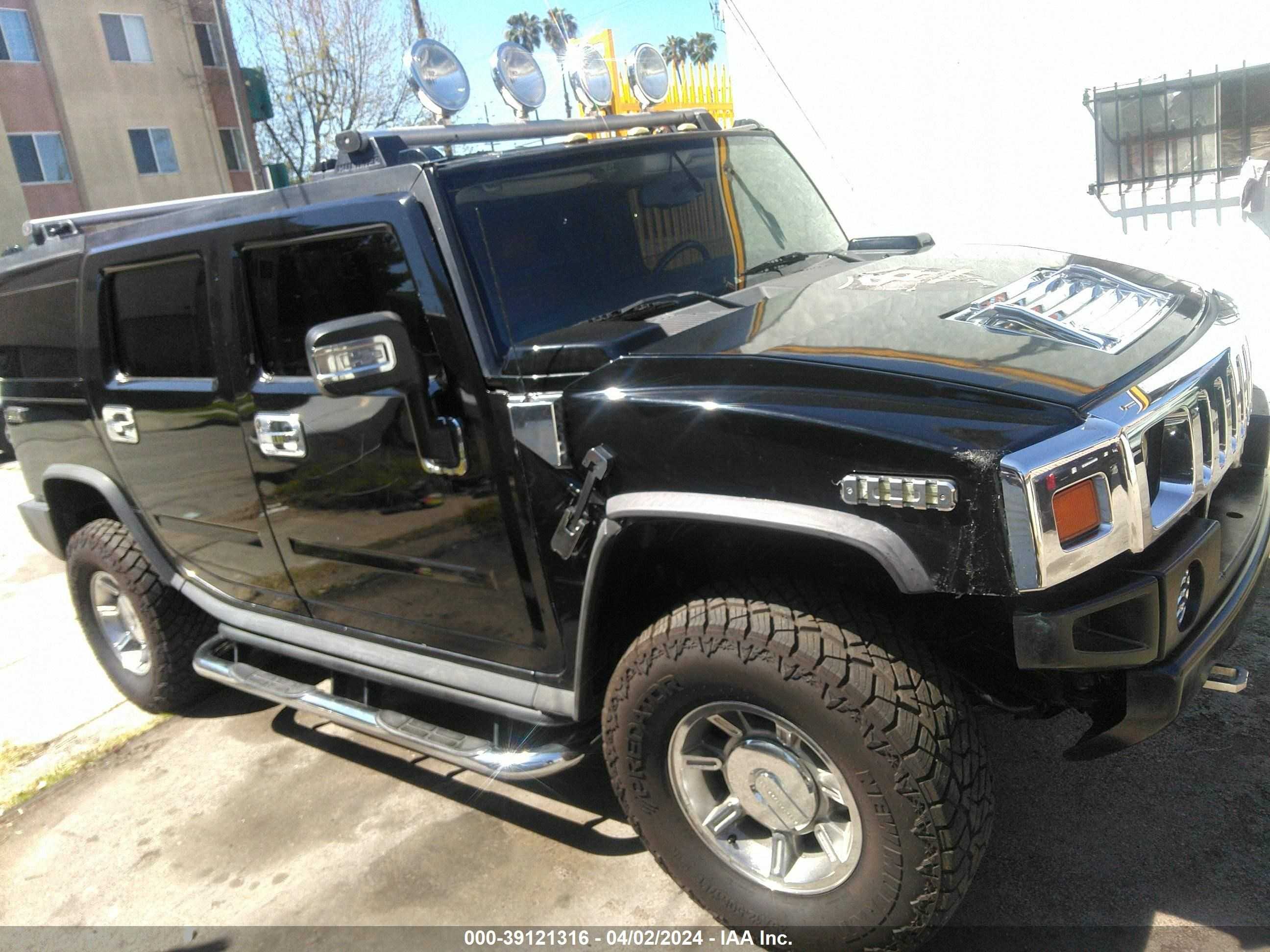 Photo 13 VIN: 5GRGN23838H102126 - HUMMER NULL 