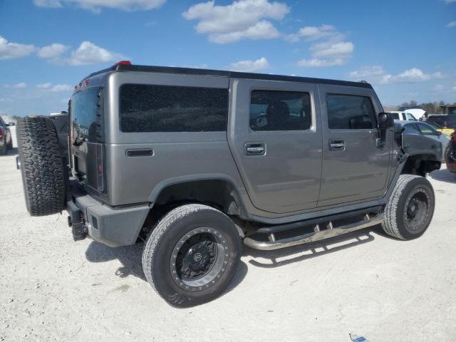 Photo 2 VIN: 5GRGN23848H101891 - HUMMER H2 