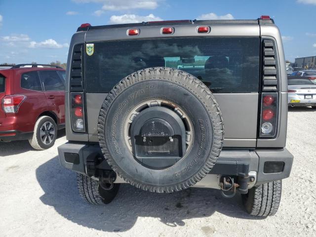 Photo 5 VIN: 5GRGN23848H101891 - HUMMER H2 