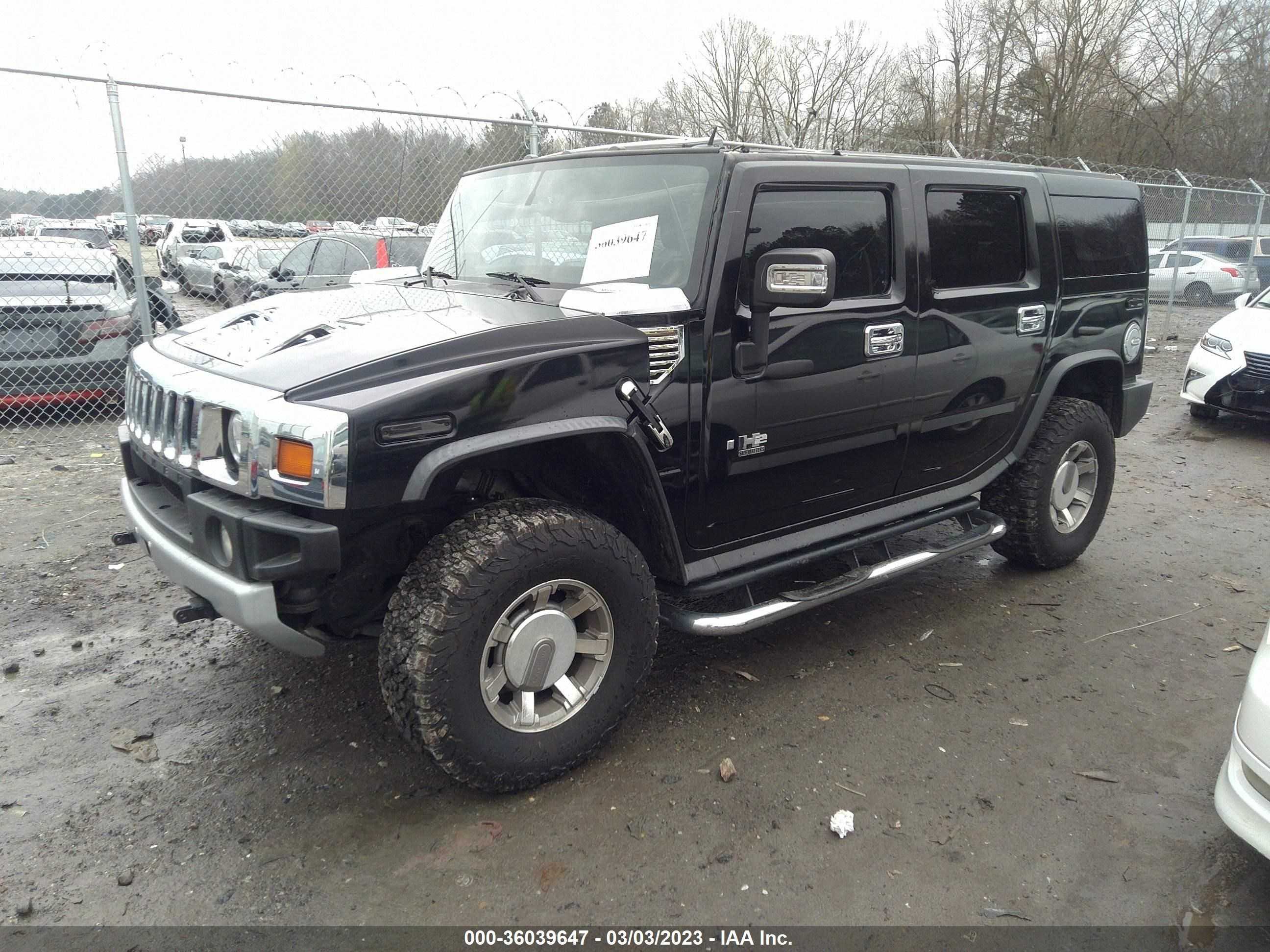 Photo 1 VIN: 5GRGN23858H103939 - HUMMER H2 