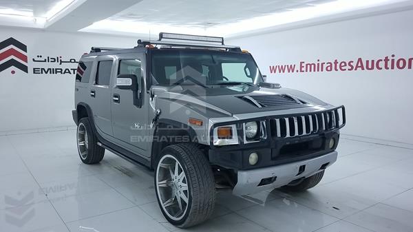 Photo 8 VIN: 5GRGN23868H101438 - HUMMER H2 