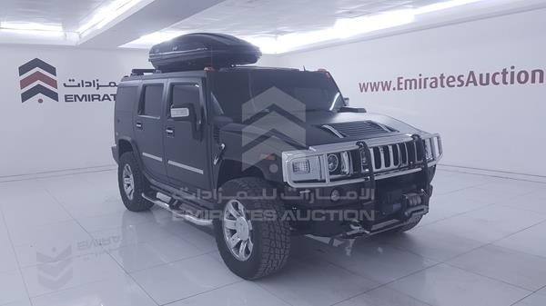 Photo 8 VIN: 5GRGN23888H109928 - HUMMER H2 