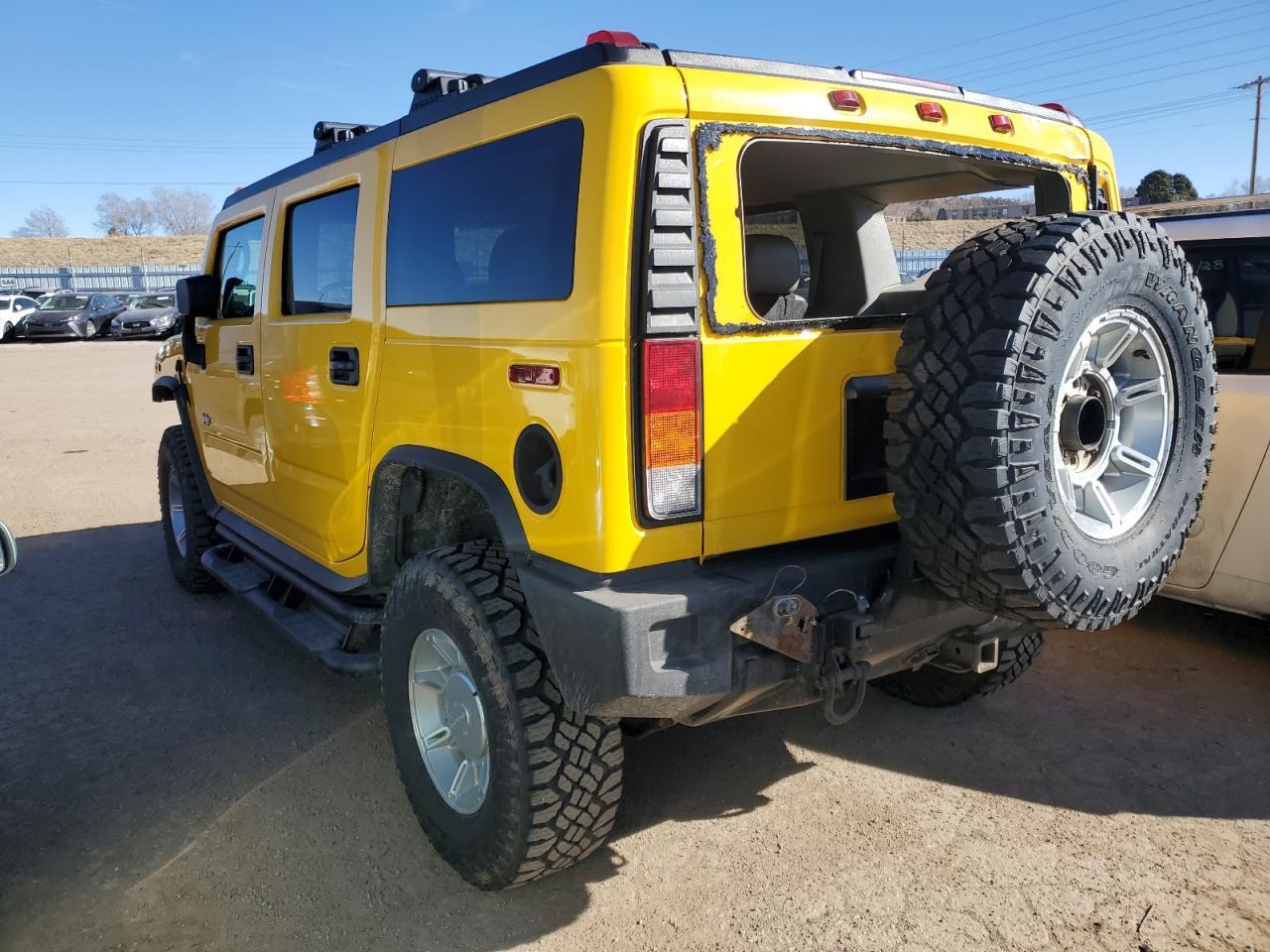 Photo 1 VIN: 5GRGN23U03H136028 - HUMMER H2 