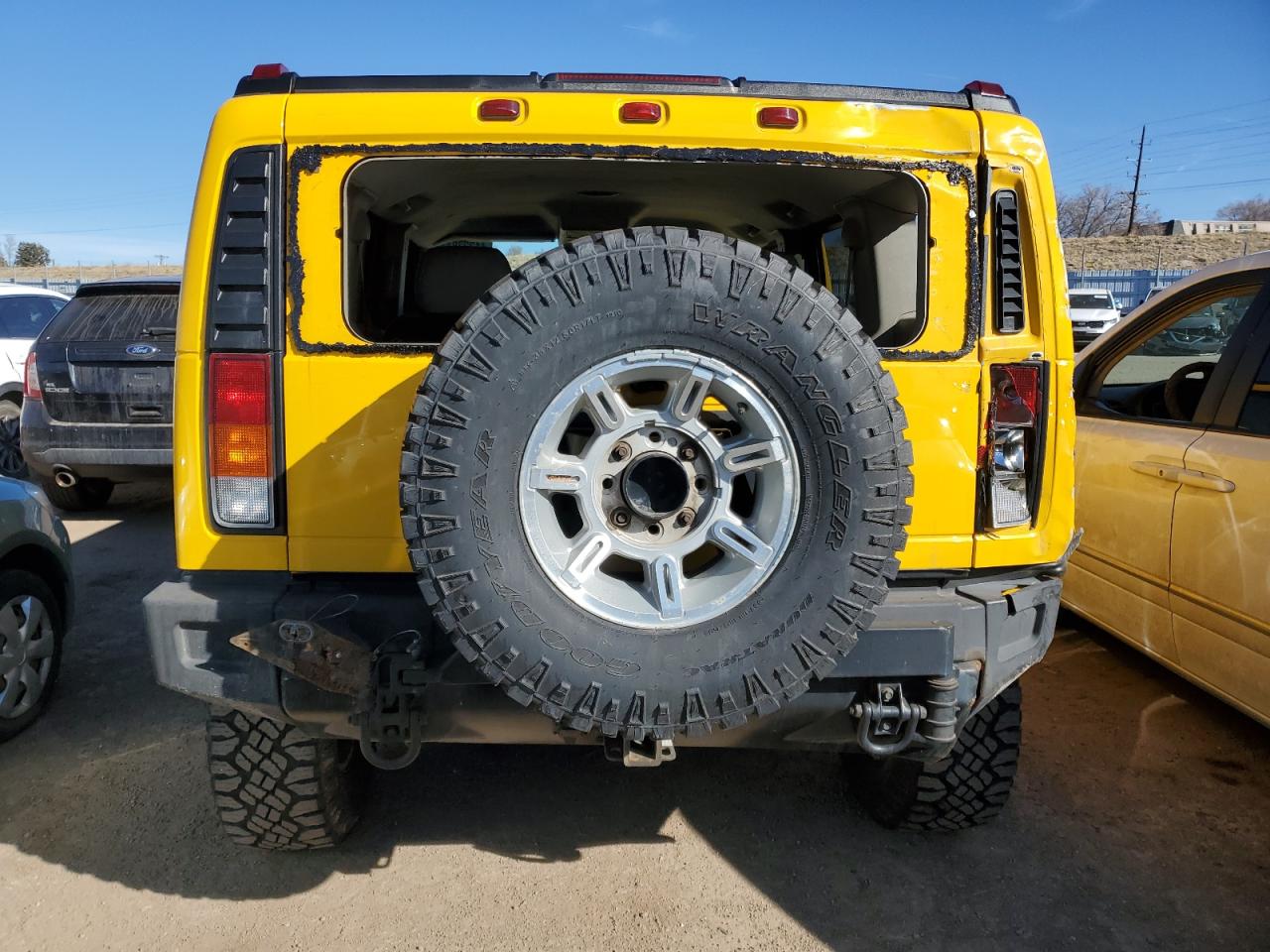 Photo 5 VIN: 5GRGN23U03H136028 - HUMMER H2 