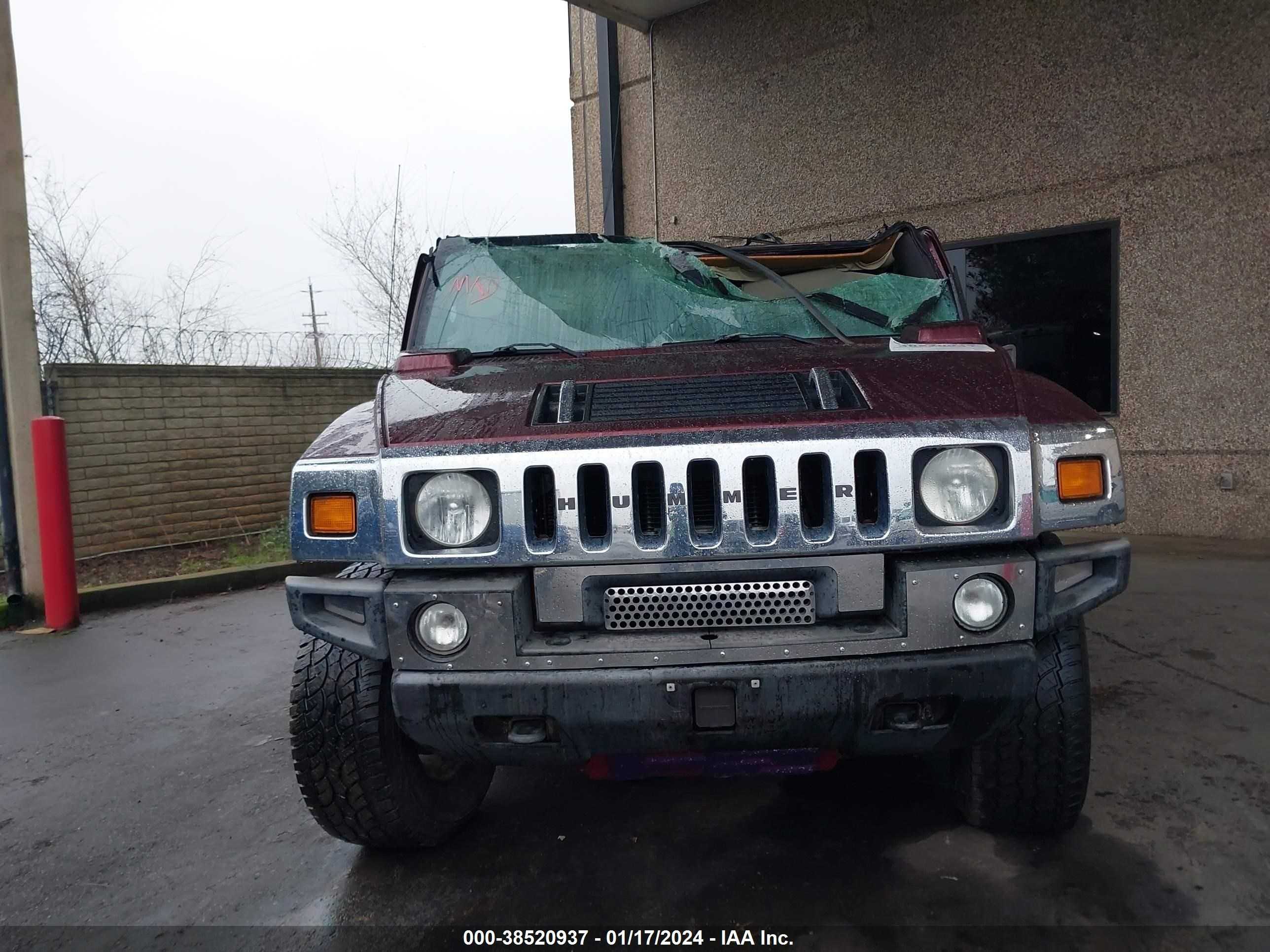 Photo 11 VIN: 5GRGN23U07H101883 - HUMMER H2 