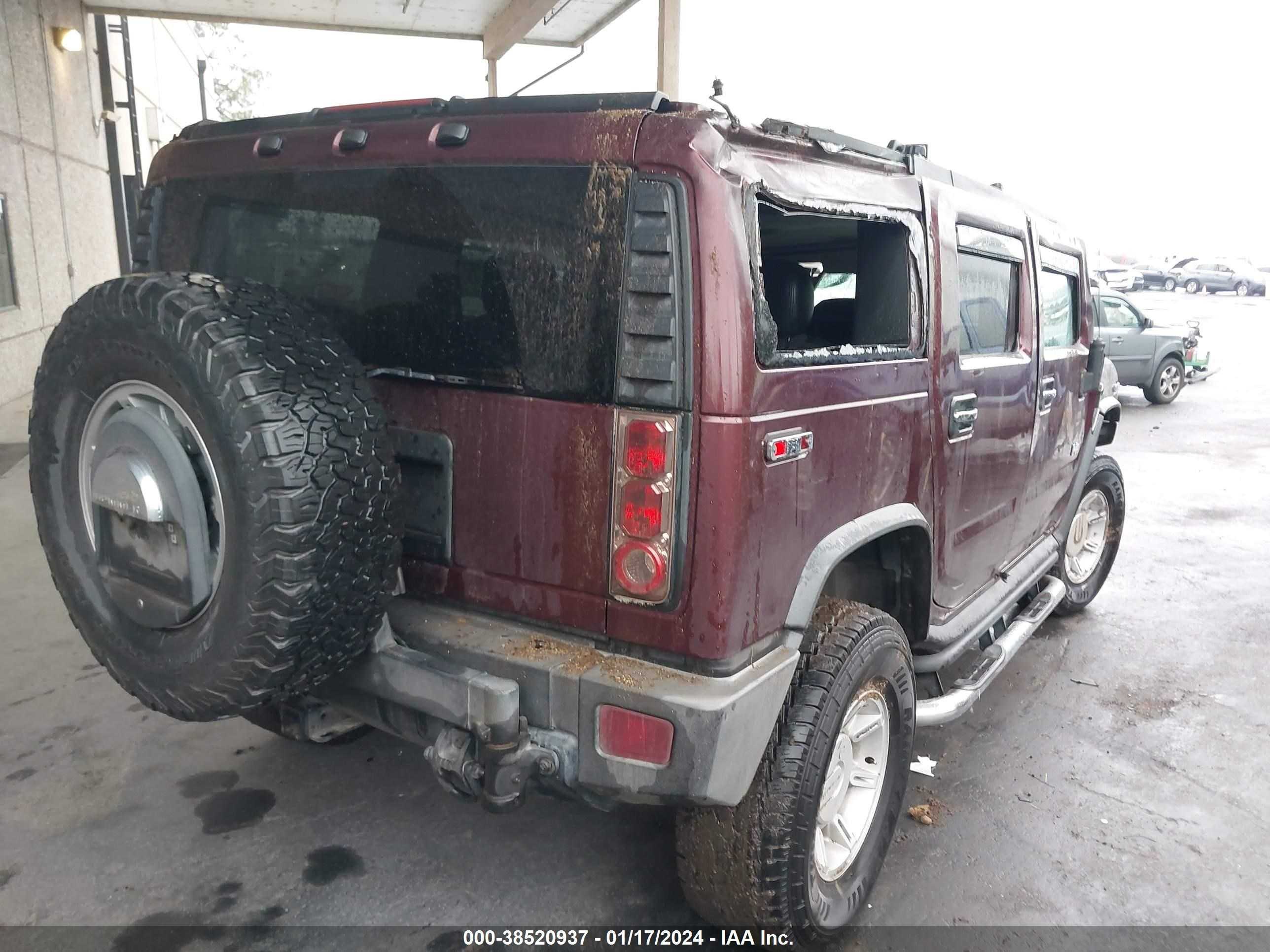 Photo 3 VIN: 5GRGN23U07H101883 - HUMMER H2 