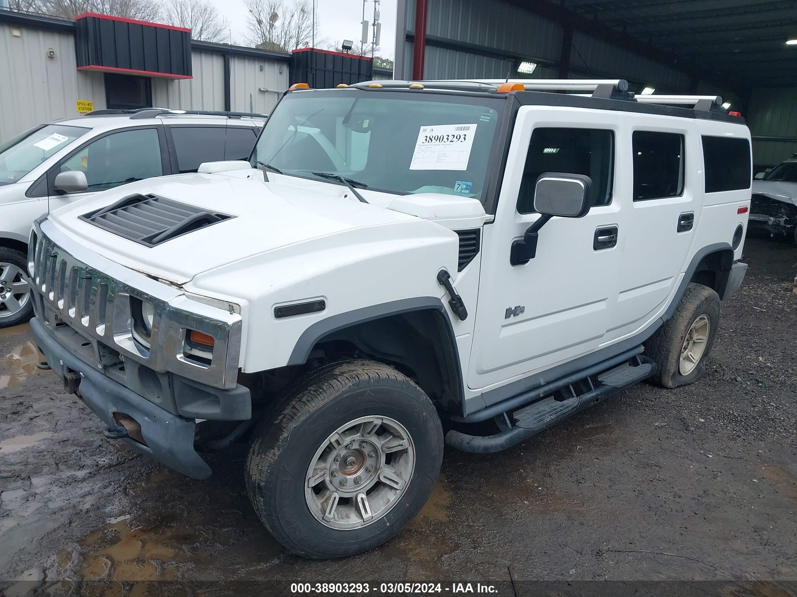 Photo 1 VIN: 5GRGN23U14H113293 - HUMMER H2 