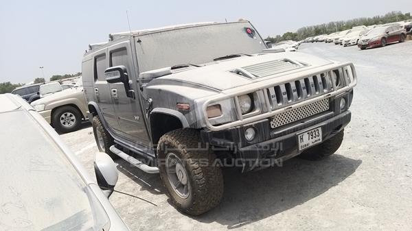 Photo 6 VIN: 5GRGN23U16H102796 - HUMMER H2 