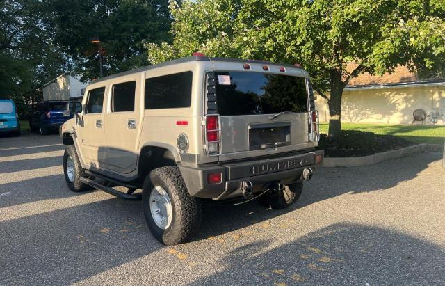 Photo 2 VIN: 5GRGN23U25H128810 - HUMMER H2 