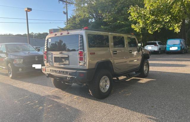 Photo 3 VIN: 5GRGN23U25H128810 - HUMMER H2 