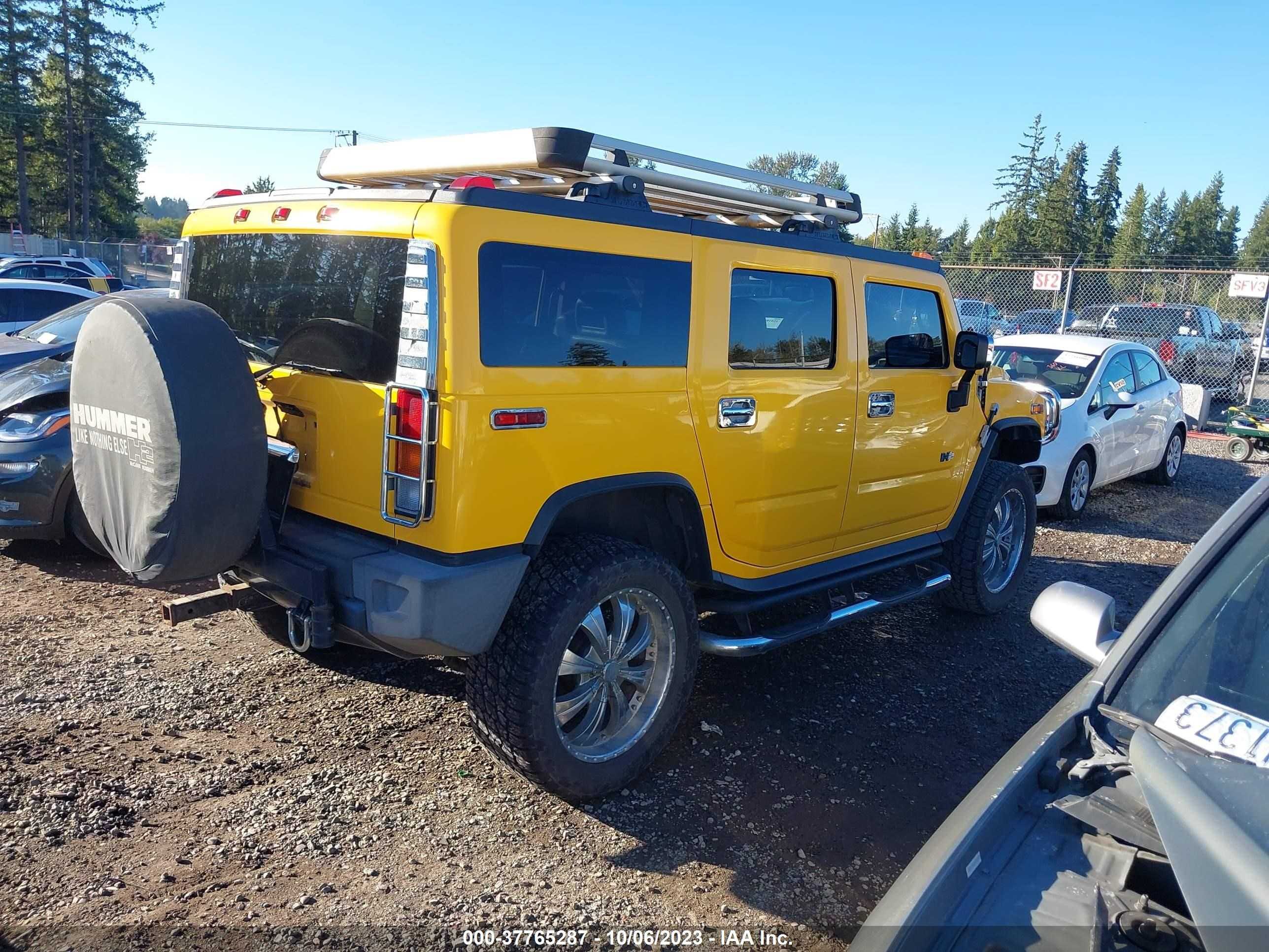 Photo 3 VIN: 5GRGN23U34H115210 - HUMMER H2 