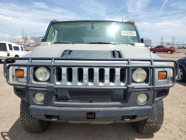 Photo 4 VIN: 5GRGN23U43H134797 - HUMMER H2 