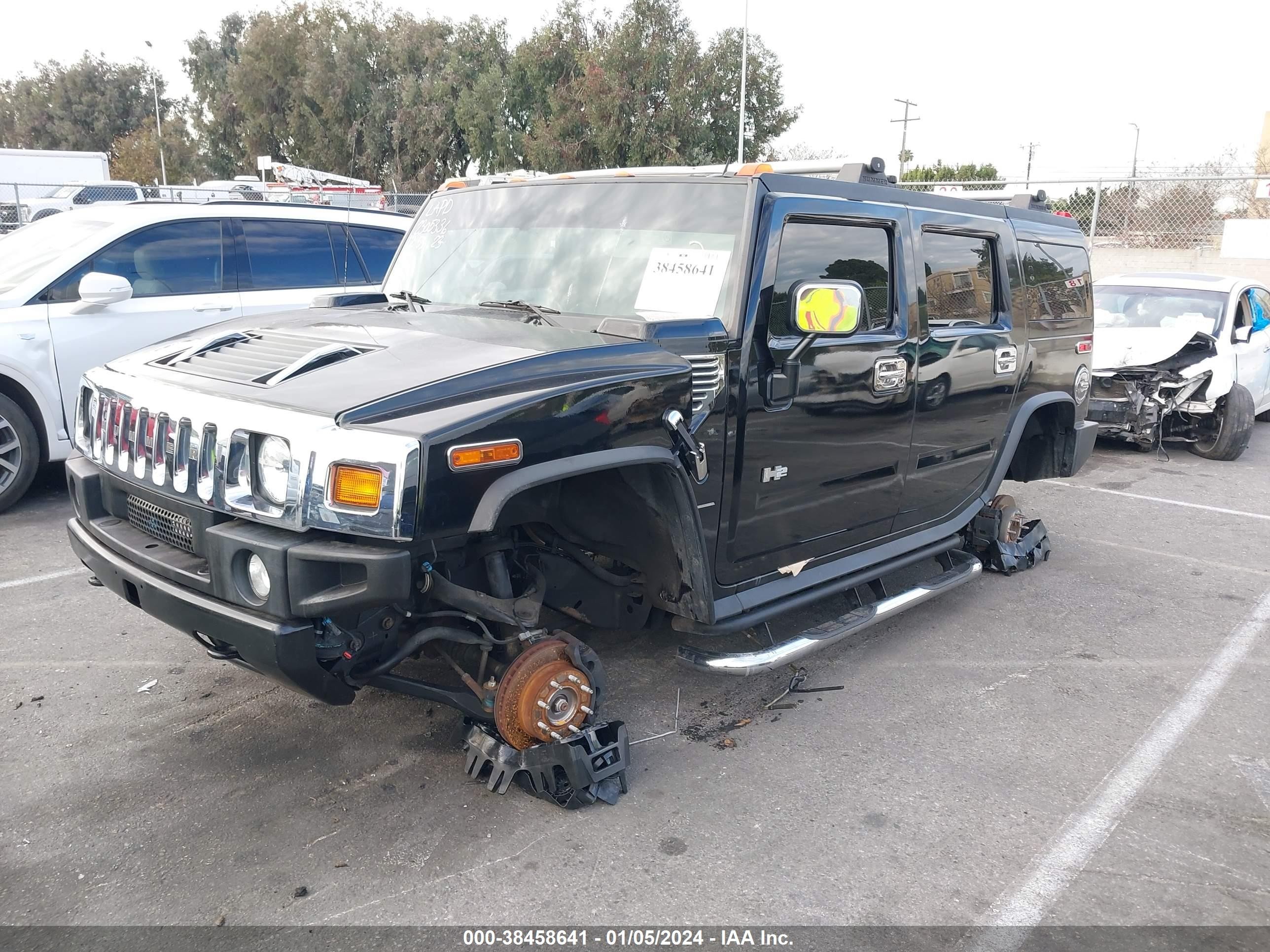 Photo 1 VIN: 5GRGN23U45H118103 - HUMMER H2 