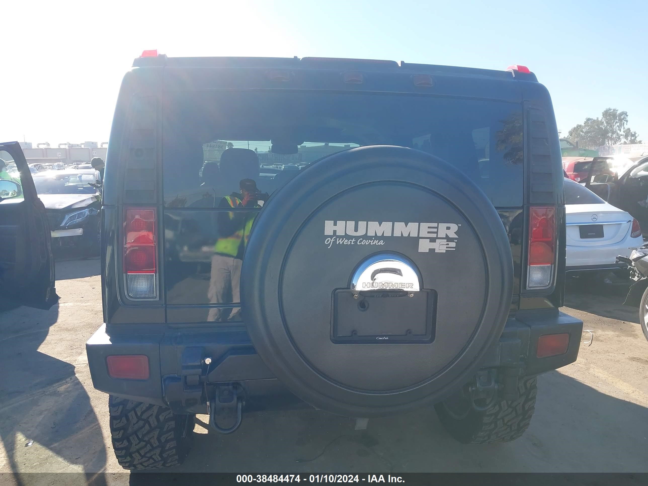 Photo 15 VIN: 5GRGN23U47H109520 - HUMMER H2 