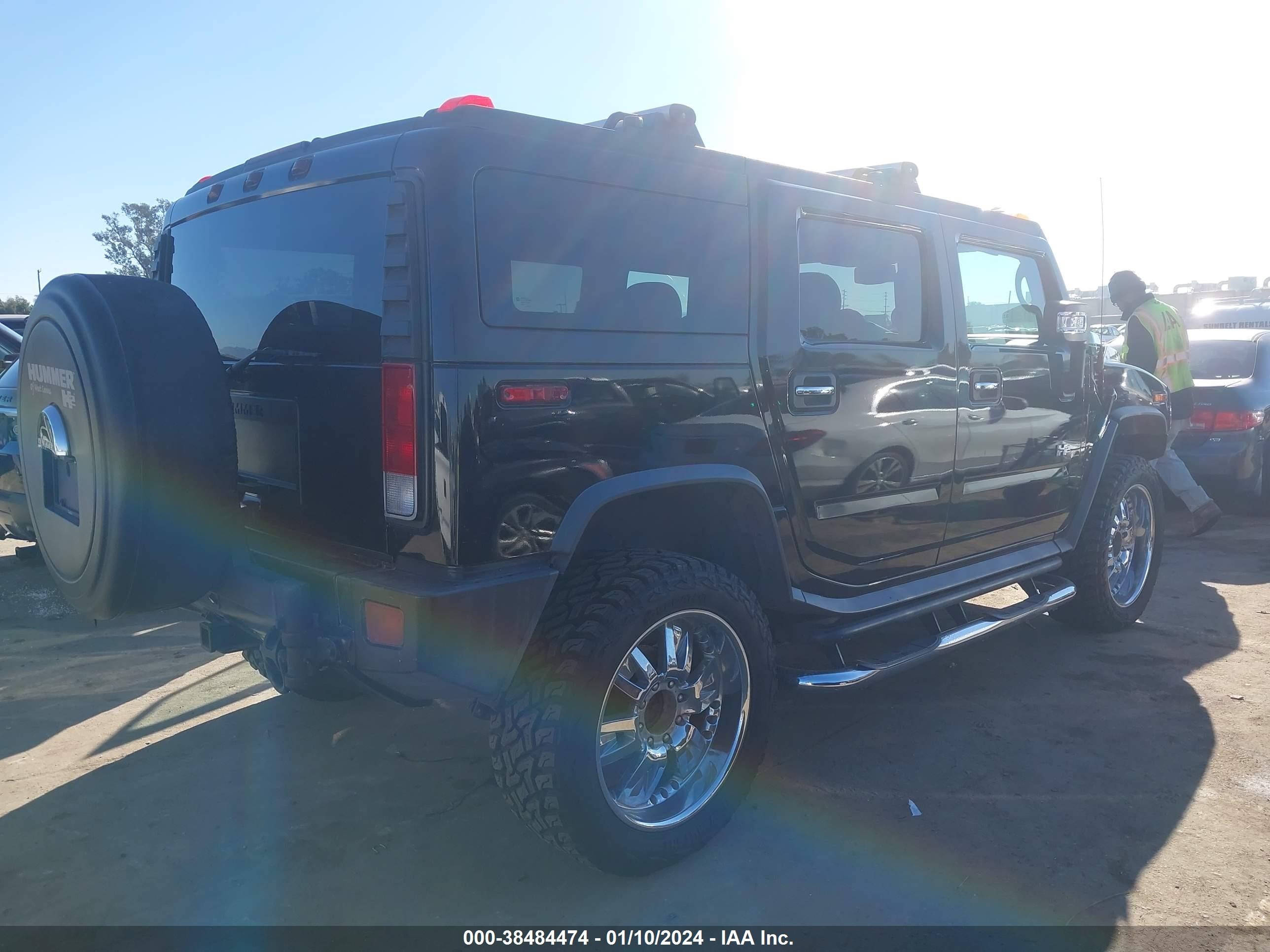 Photo 3 VIN: 5GRGN23U47H109520 - HUMMER H2 