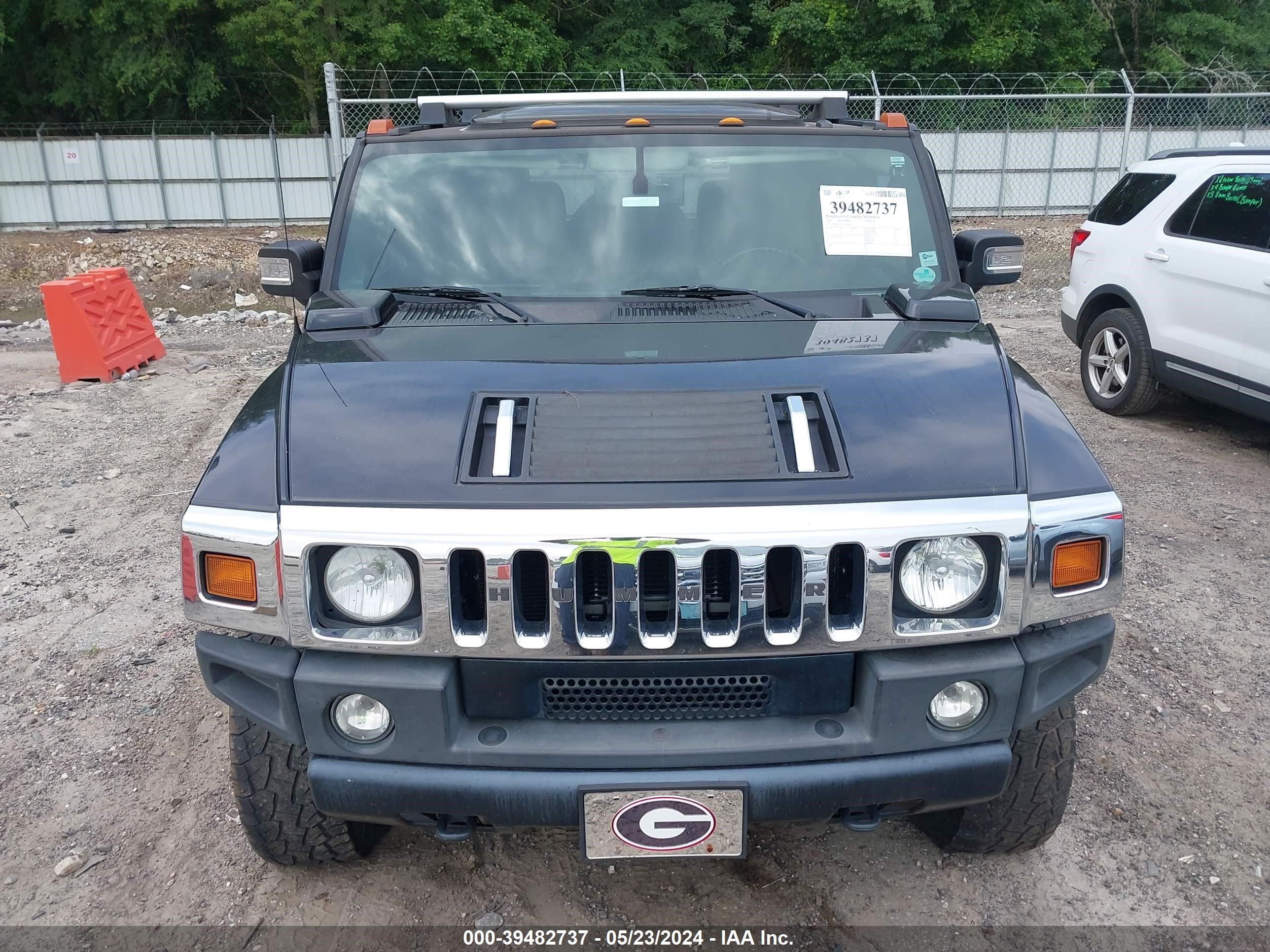 Photo 11 VIN: 5GRGN23U47H109601 - HUMMER NULL 