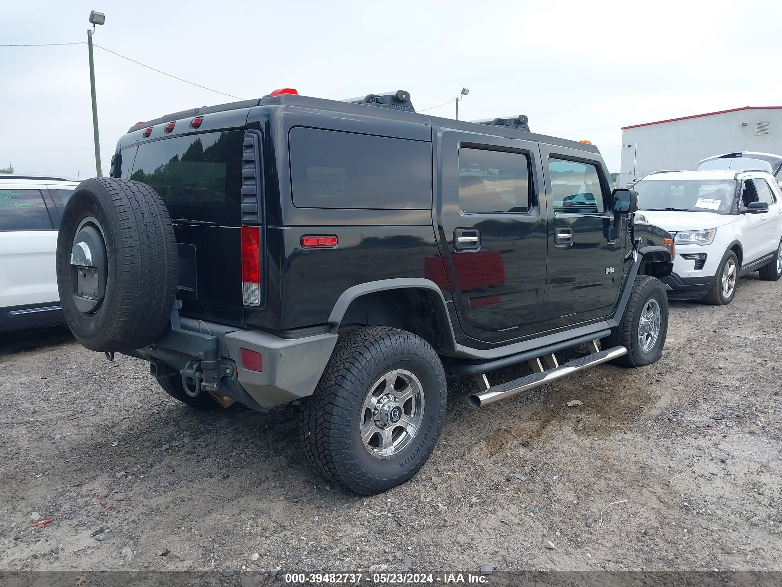 Photo 3 VIN: 5GRGN23U47H109601 - HUMMER NULL 