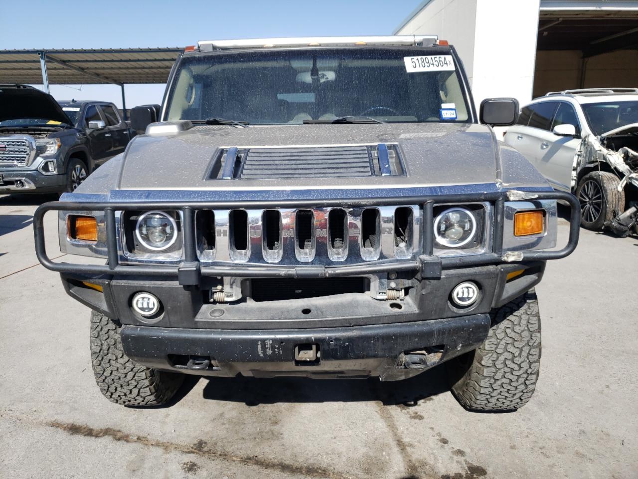 Photo 4 VIN: 5GRGN23U53H121282 - HUMMER H2 