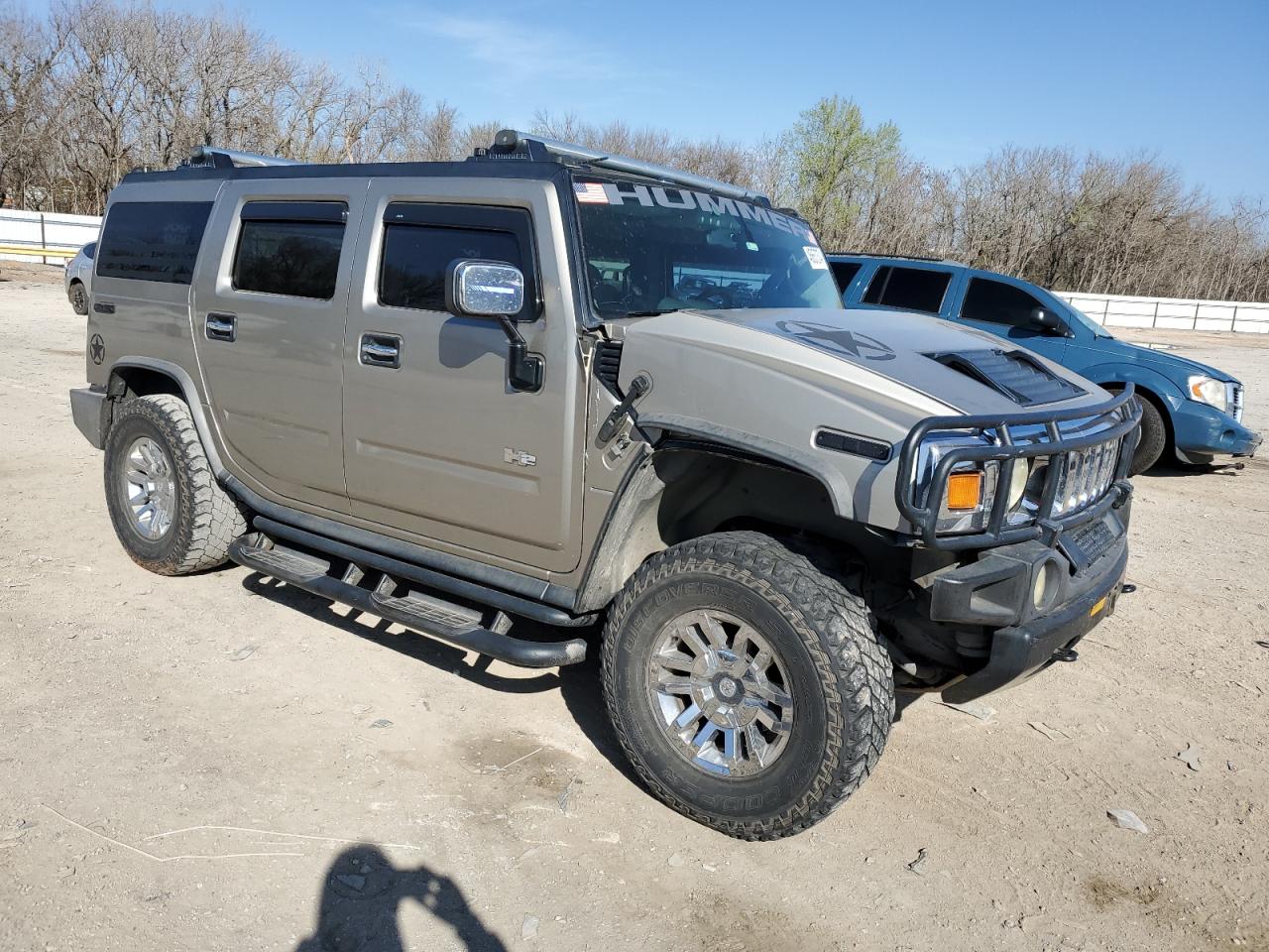 Photo 3 VIN: 5GRGN23U53H124568 - HUMMER H2 