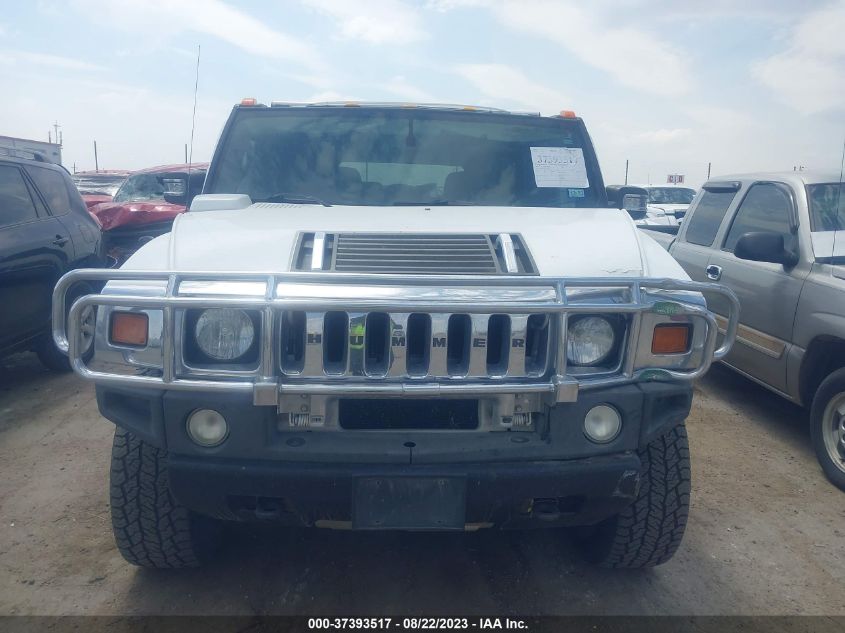 Photo 11 VIN: 5GRGN23U76H108313 - HUMMER H2 