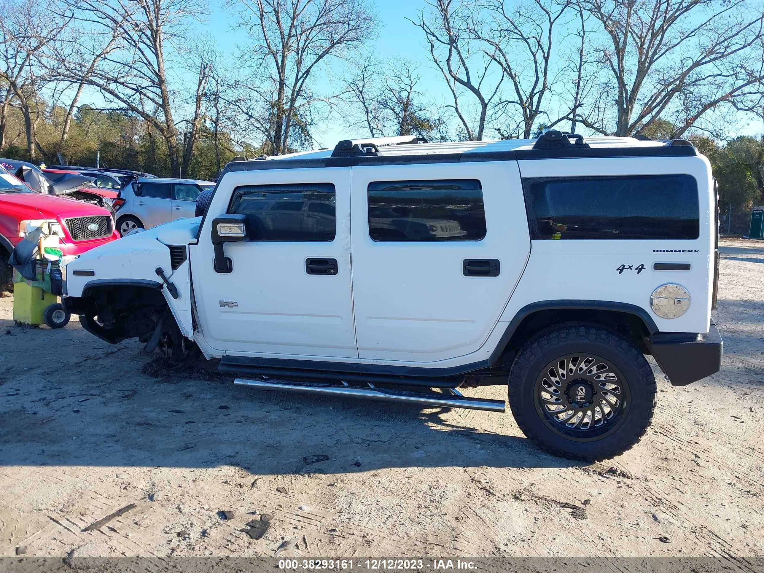 Photo 13 VIN: 5GRGN23U76H109879 - HUMMER H2 