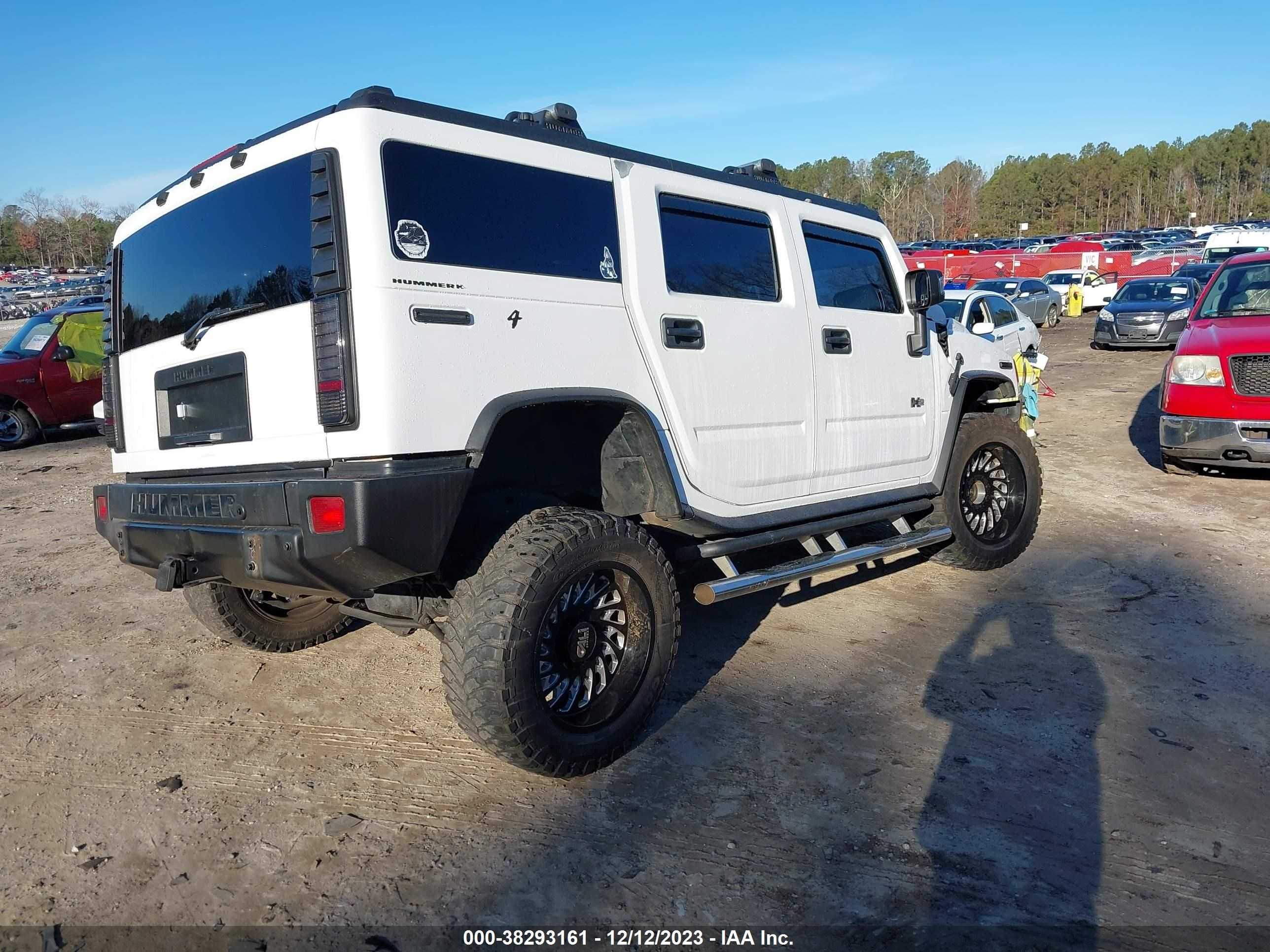 Photo 3 VIN: 5GRGN23U76H109879 - HUMMER H2 