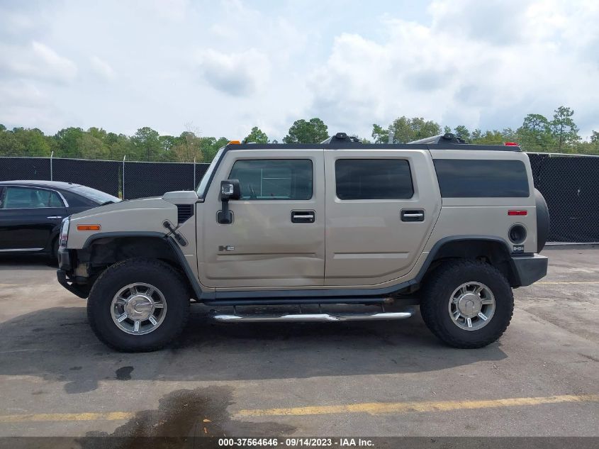 Photo 13 VIN: 5GRGN23U76H115102 - HUMMER H2 