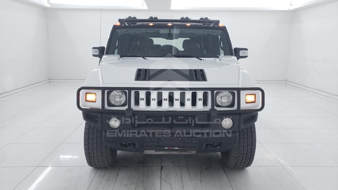 Photo 2 VIN: 5GRGN23U77H112380 - HUMMER H2 