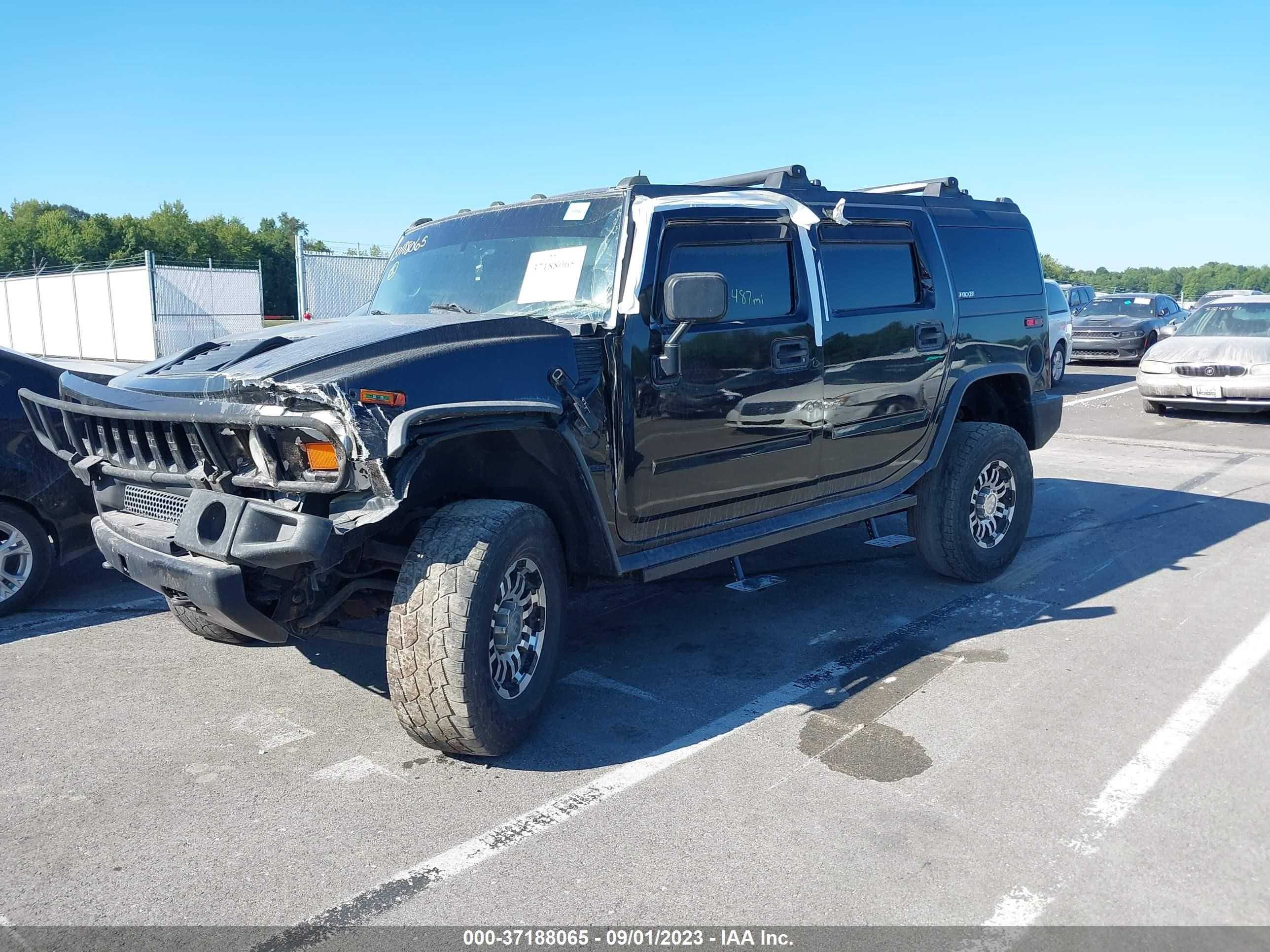 Photo 1 VIN: 5GRGN23U83H118263 - HUMMER H2 